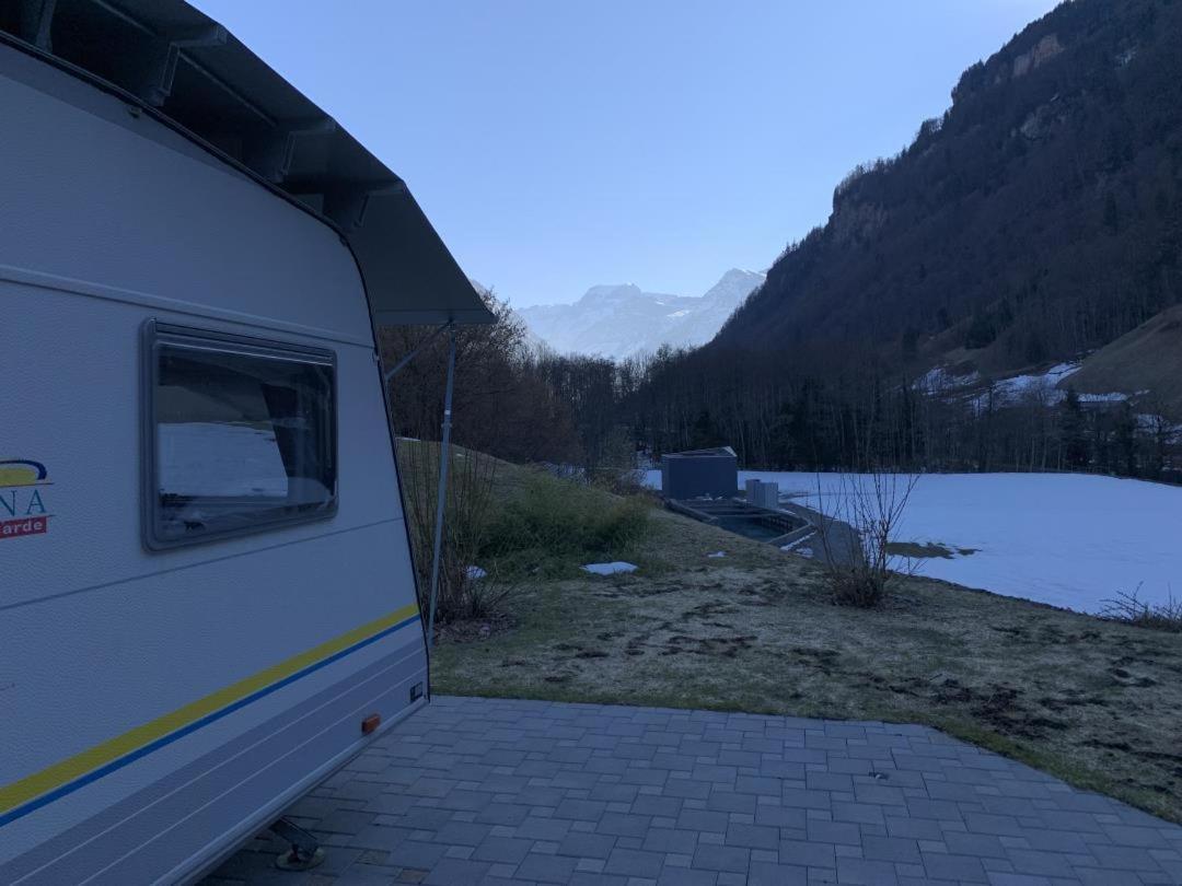 Revier Caravan-Ig Und Cool Hatzingen Eksteriør billede